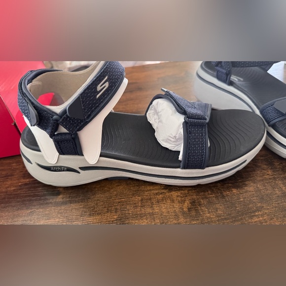 Skechers Navy and Gray Comfort Sandals - Picture 3 of 9